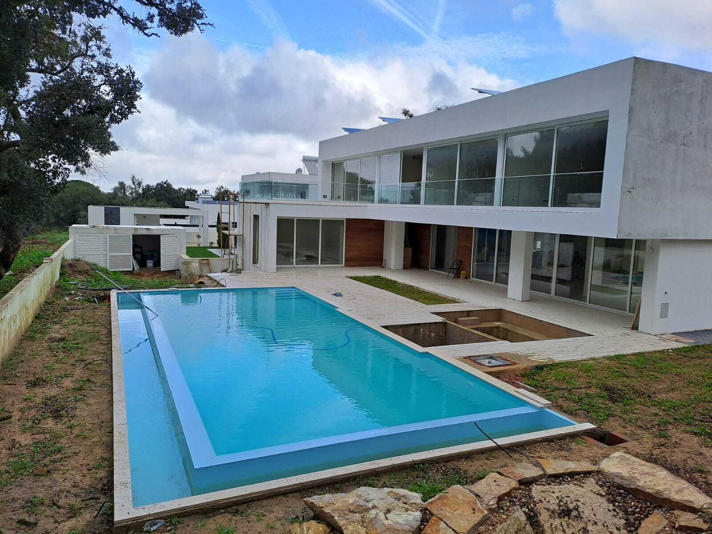 Piscina construída ou renovada pela CPLM