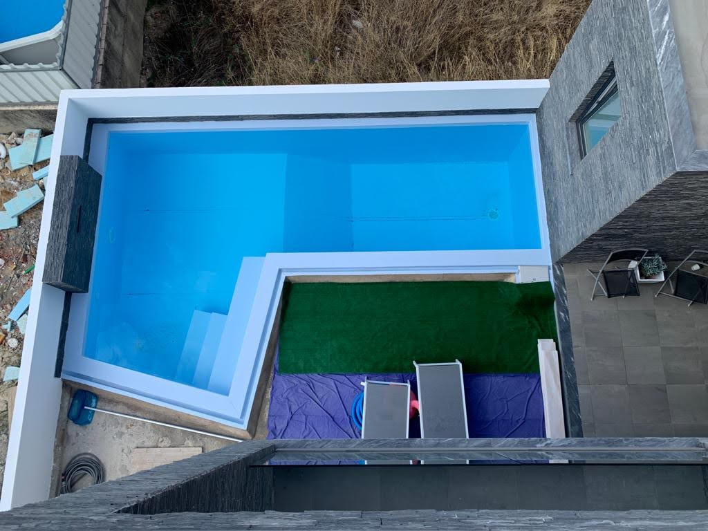 Piscina construída ou renovada pela CPLM