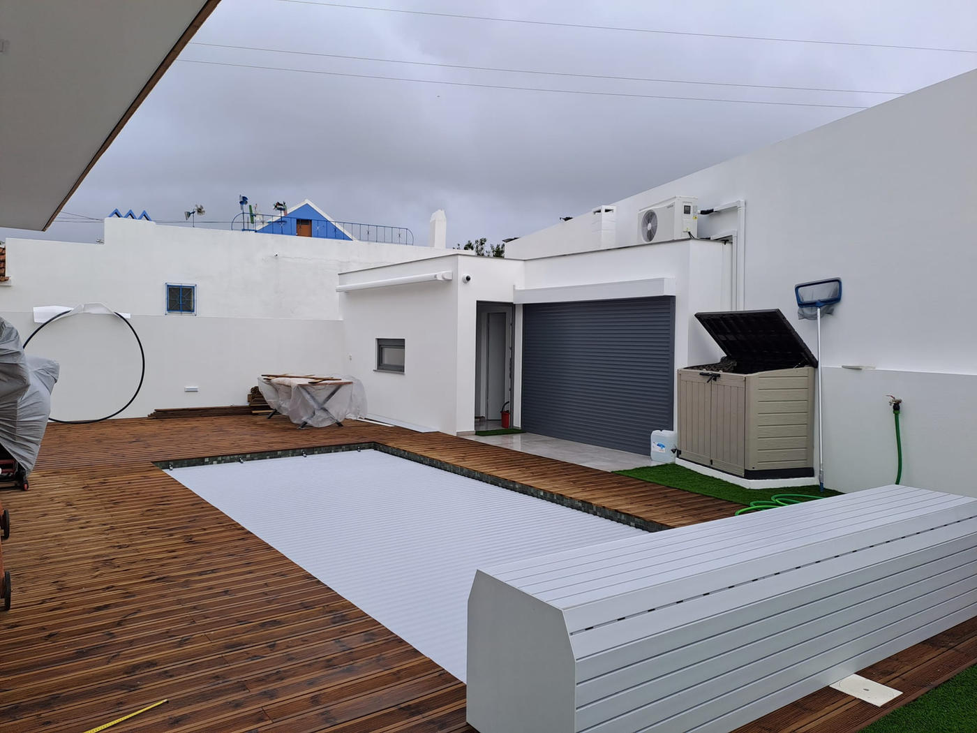 Cobertura de piscina instalada pela CPLM